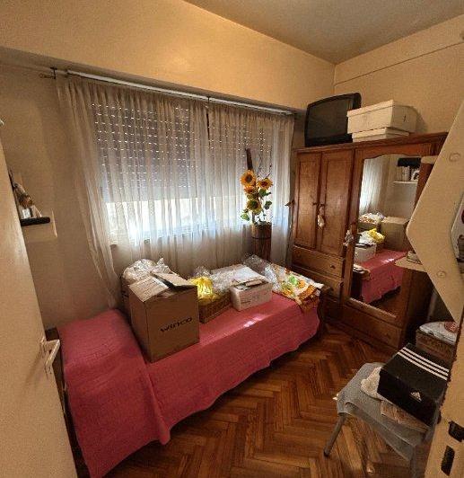 SE VENDE EN MITRE  4