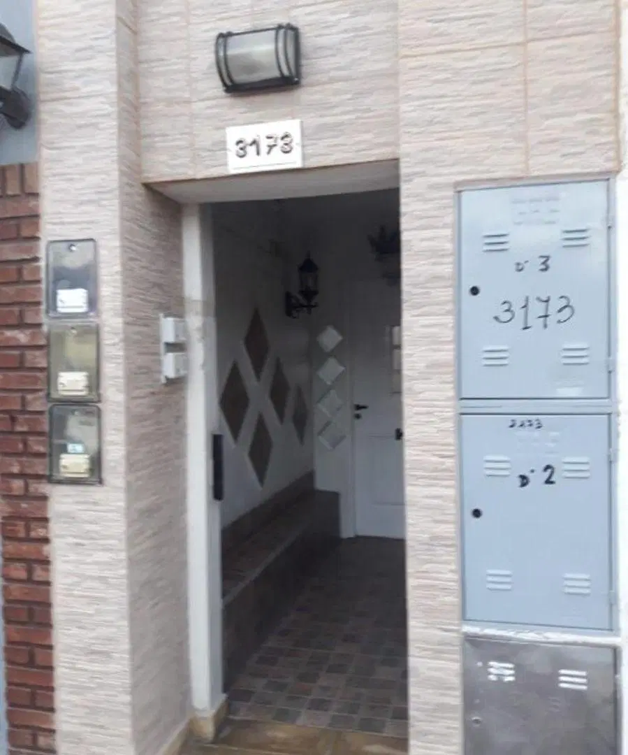 Departamento tipo casa en Sarandi 1