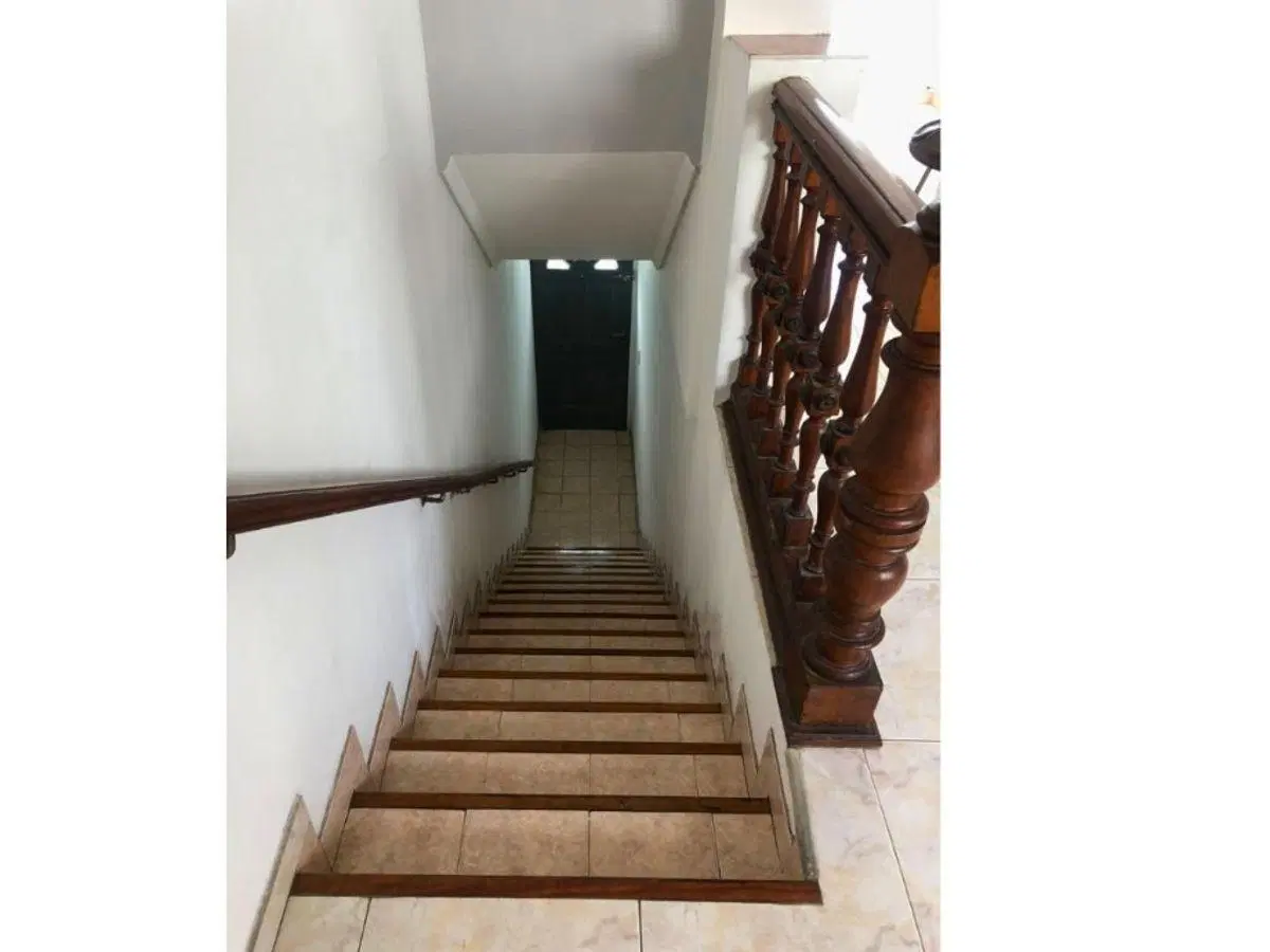 Departamento en primer piso 3 ambientes en Sarandi 2