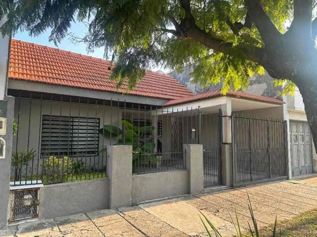 Casa 3 ambientes con garage 3