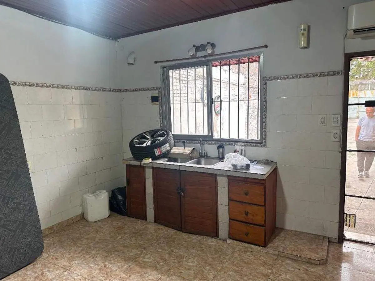 Lote en Sarandí de 50 metros 4