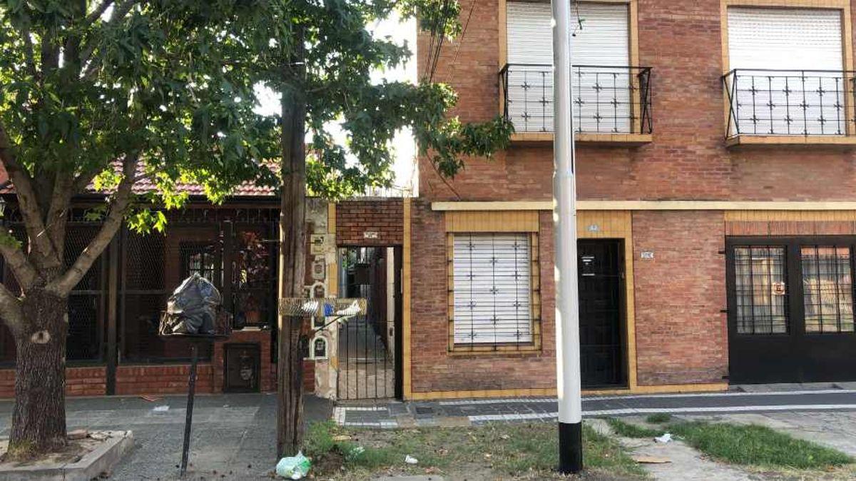 Departamento tipo casa 3 ambientes en 2 plantas