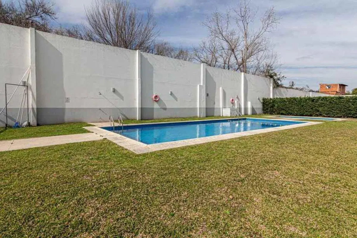 Departamento 2 ambientes, barrio privado 5