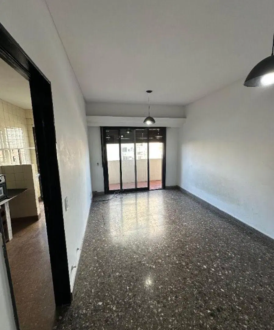 Departamento 2 ambientes en Sarandí 4