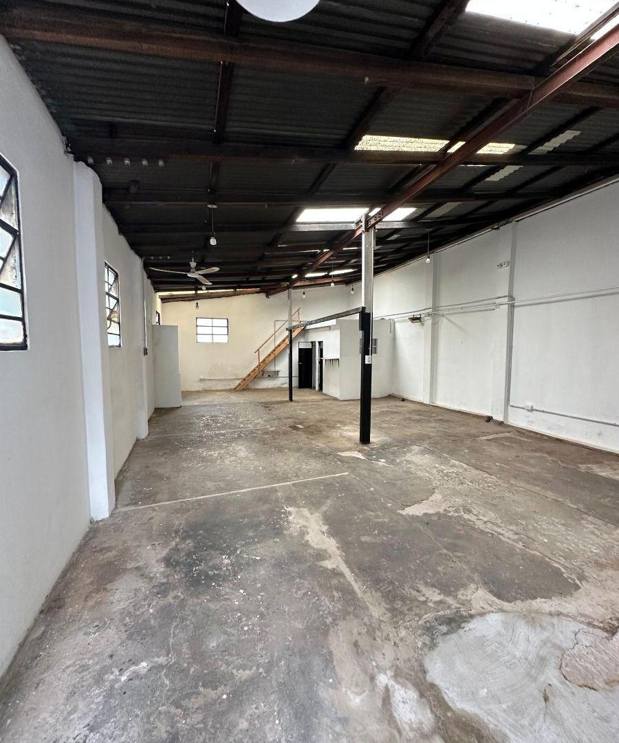 Foto de Galpón interno zona Wilde, imagen 4