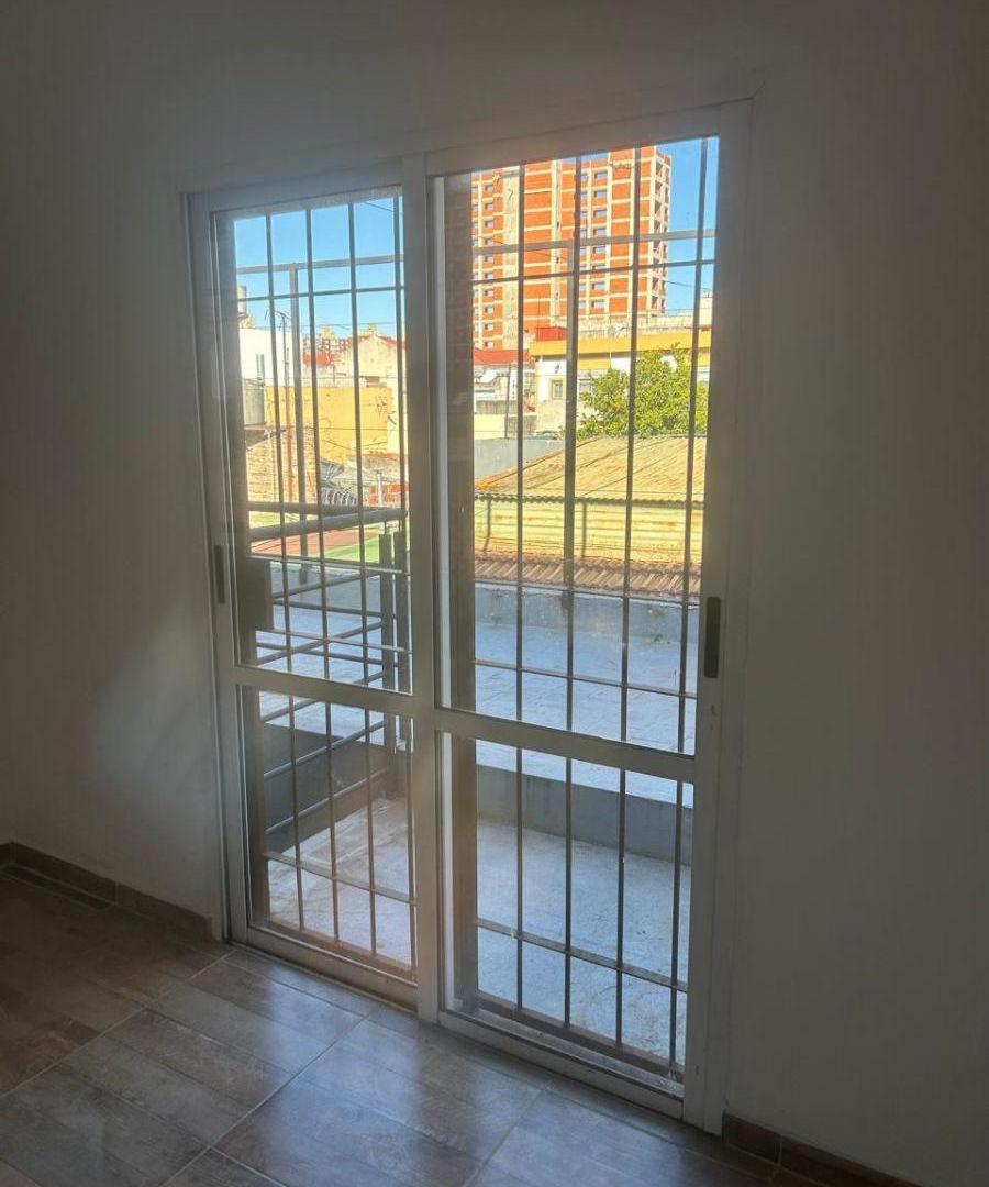 Foto de Departamento interno 3 ambientes en Sarandi, imagen 2