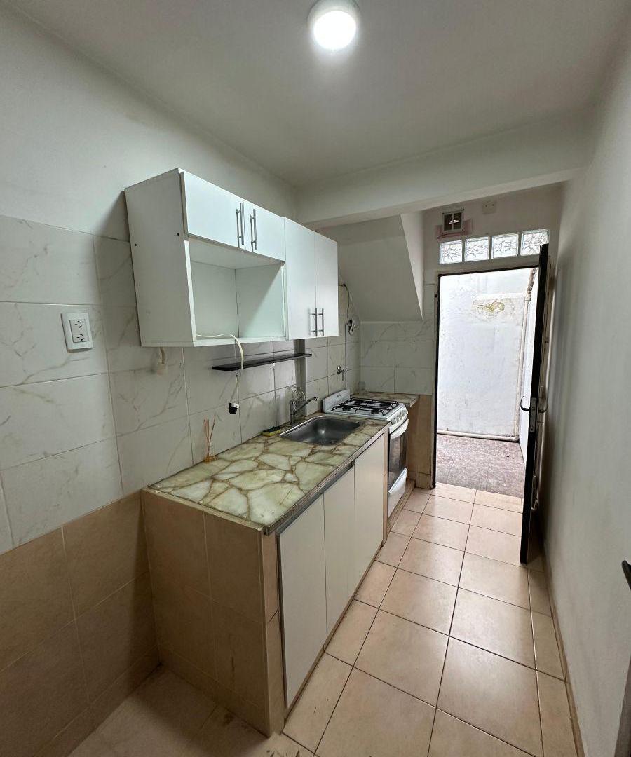 Foto de PH en Sarandí, 2 ambientes con terraza, imagen 4