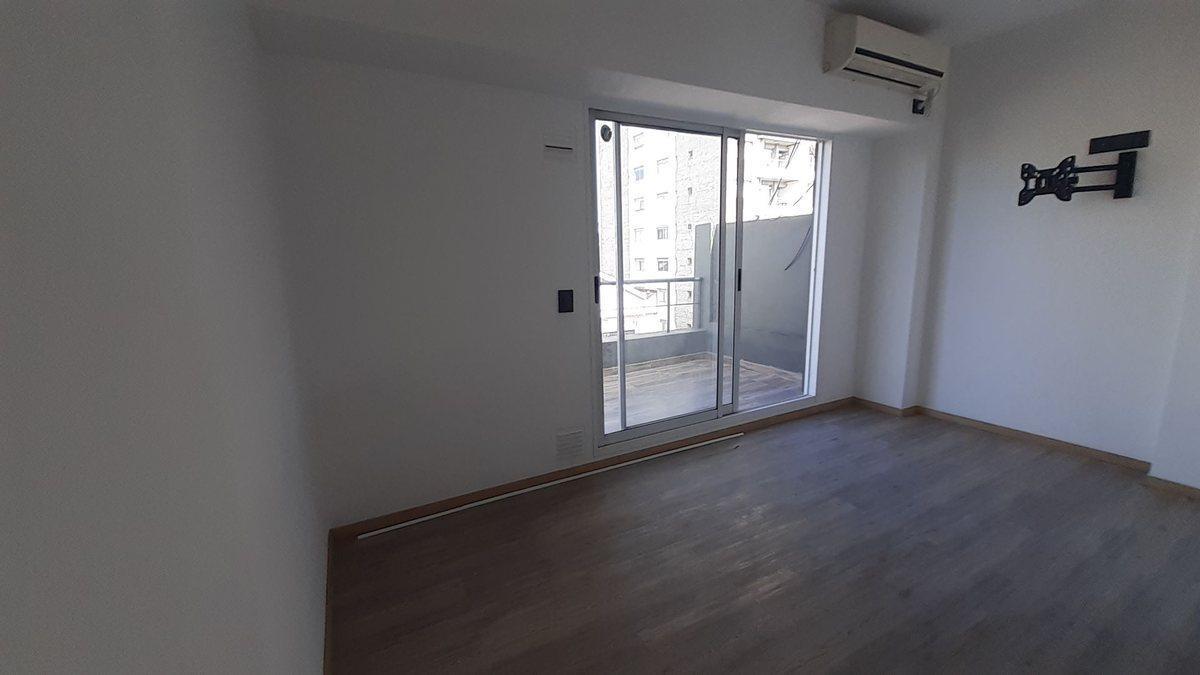 Venta V. Ortuzar Monoambiente Cerca Subte Balcón 4