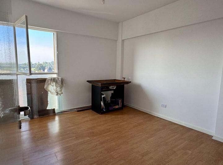 VENTA DEPARTAMENTO 4 AMBIENTES 2 BAÑOS LUGANO 3