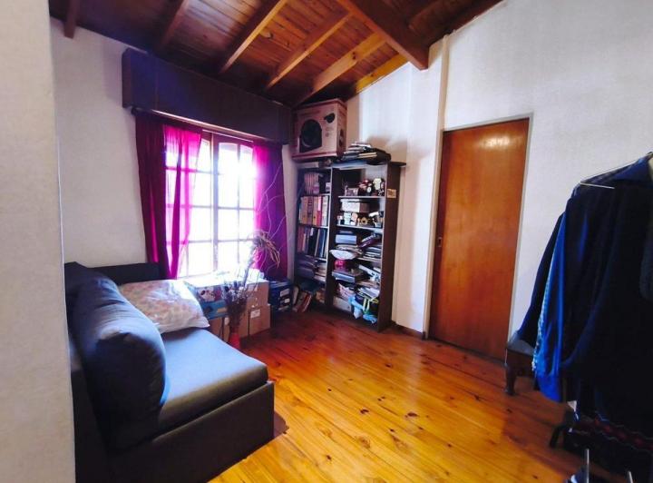 VENTA CASA CON 3 PH EN LOTE PROPIO. FLORESTA 2