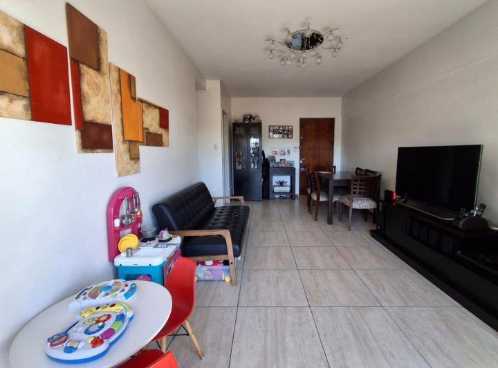 VENTA PARQUE AVELLANEDA 3 AMBIENTES BALCON CORRIDO 5