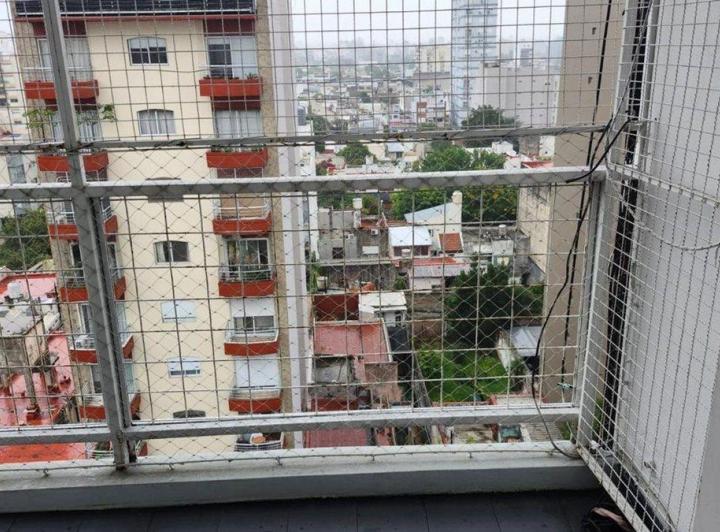 VENTA DEPTO 3 AMB FLORES NORTE BALCON C/COCHERA 1