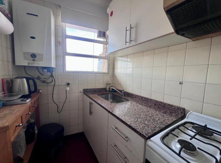 Departamento 3 ambientes Caballito balcon corrido 5
