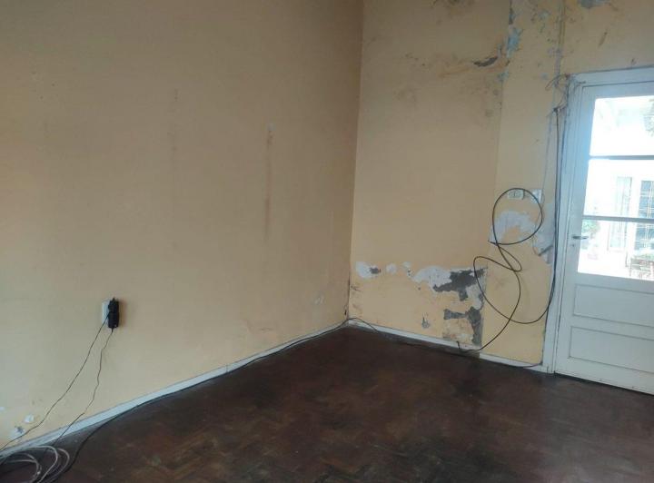 VENTA CASA 6 AMBIENTES EN CIUDADELA SUR 4