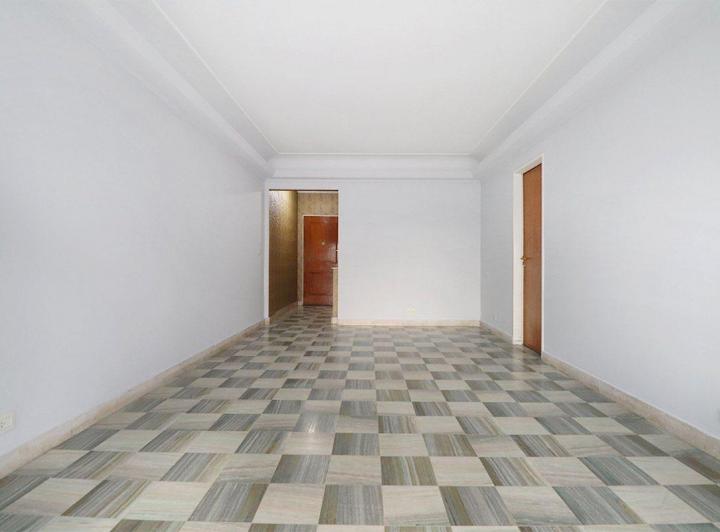 VENTA DEPARTAMENTO 4 amb. balcón Parque Chacabuco 3