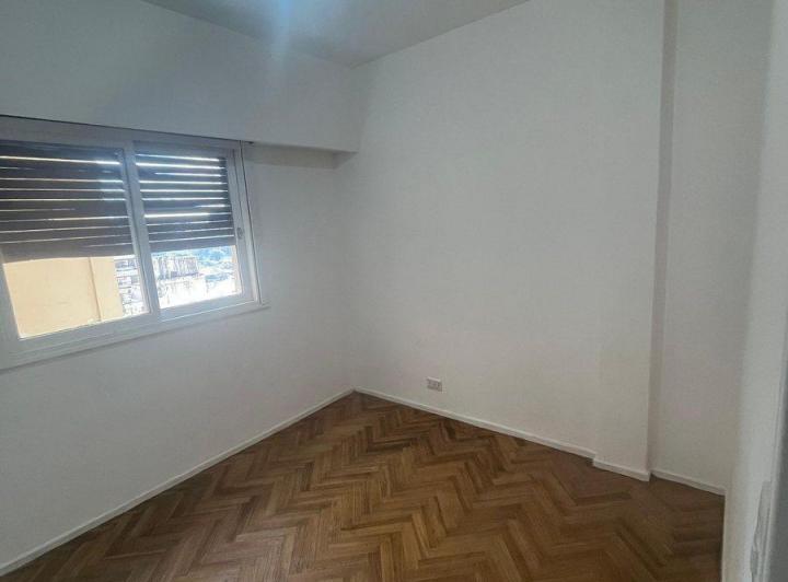 ALQUILER Caballito Dpto. 2 ambientes con balcón 2