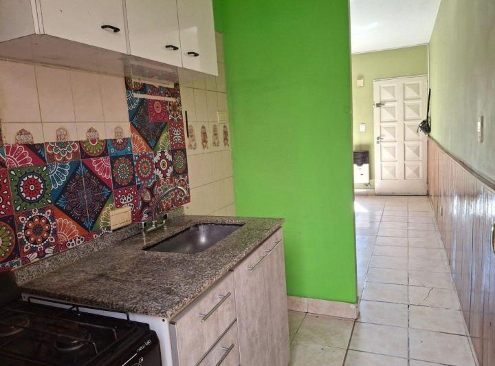 ALQUILER LOMAS DEL MIRADOR DUPLEX 3 AMBIENTES 3