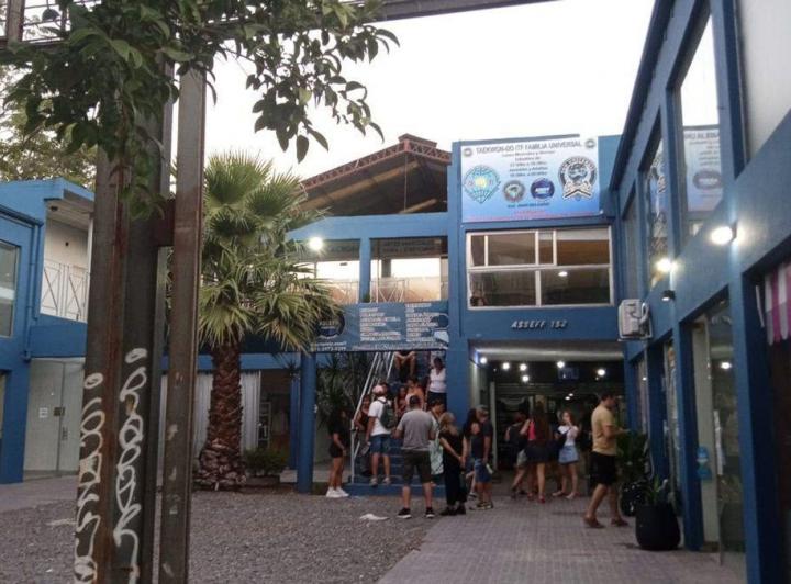 Local en alquiler en Moreno 2