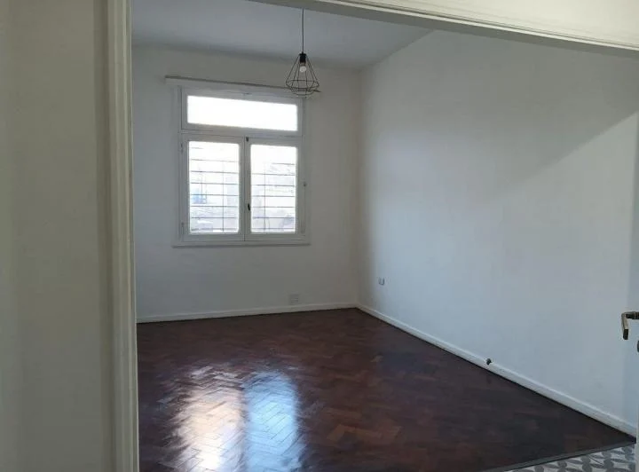 ALQUILER DEPTO 3 AMBIENTES VILLA LURO 1ER PISO ESC 1