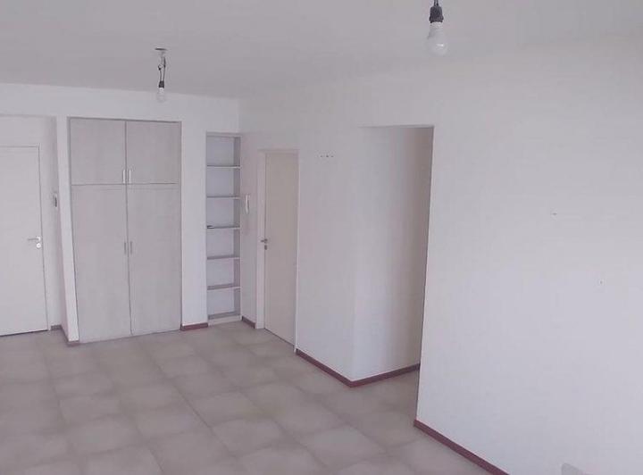 Alquiler depto. 2 Amb Villa Luro C/Balcón frente 1