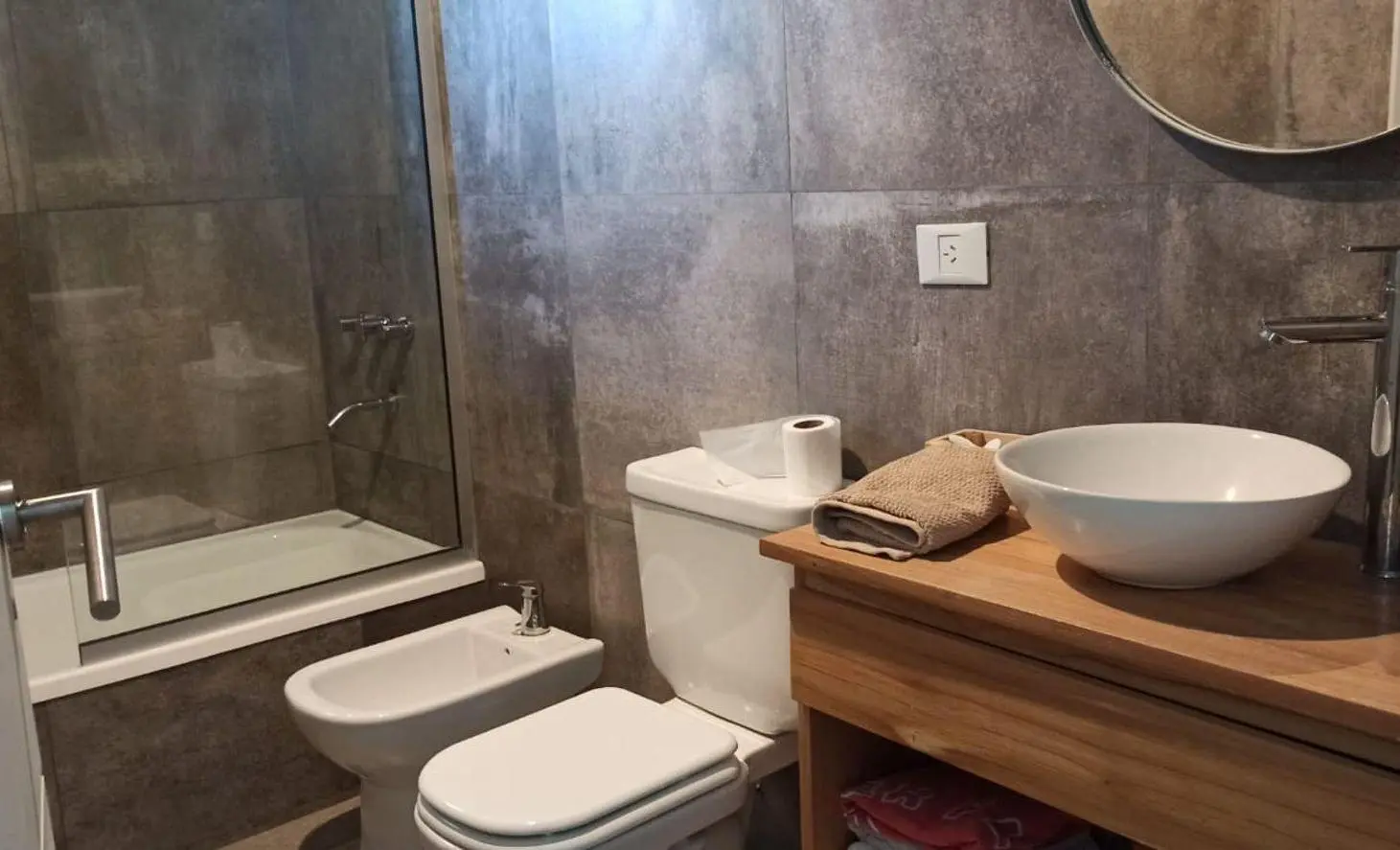 Casa Alquiler 4 ambientes Barrio San Lucas Canning 2