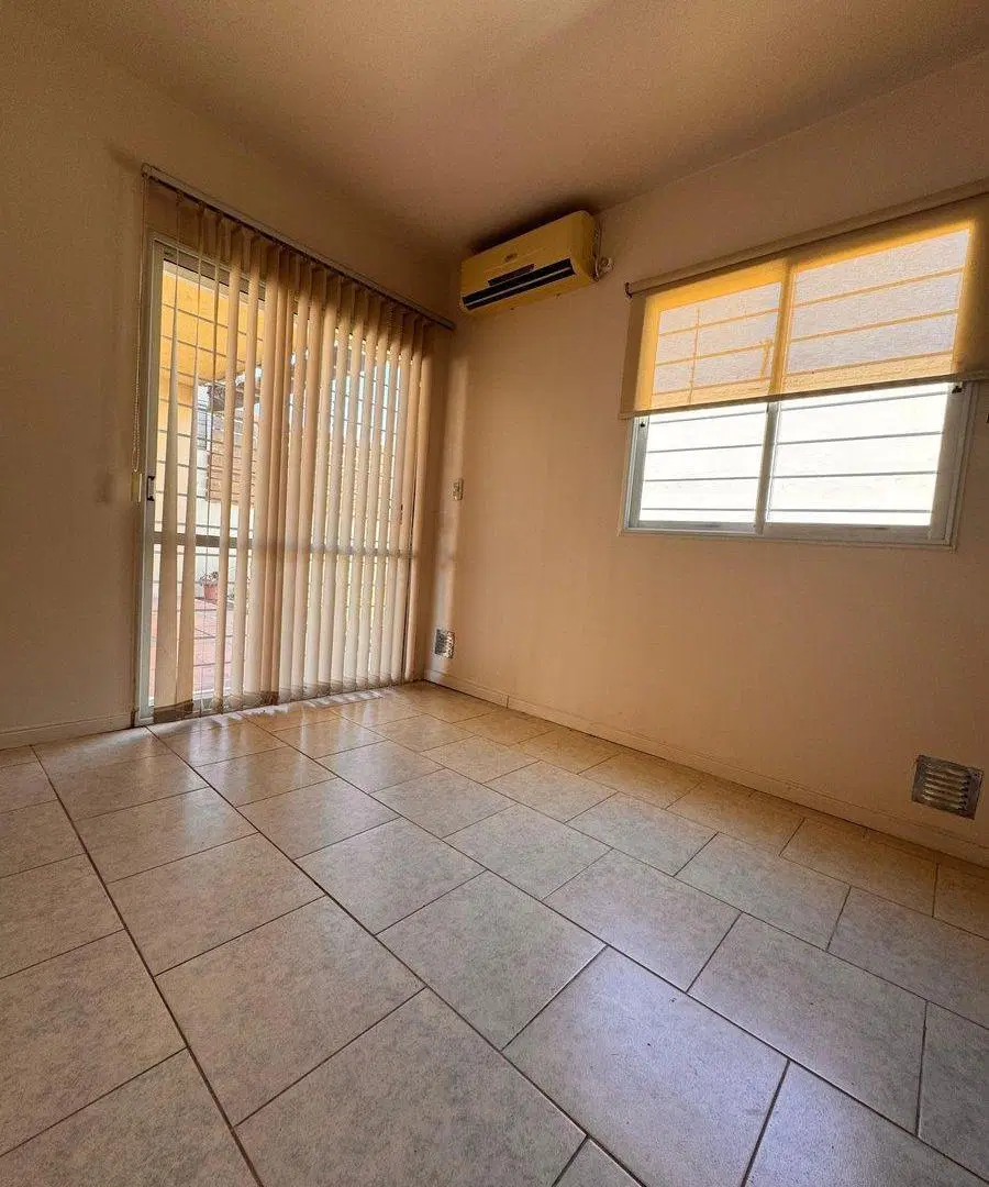 VENTA/PERMUTA ITUZAINGO DUPLEX 4 AMB  COCHE S.EXP 4