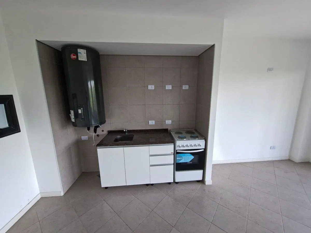 VENTA DEPTO  LUGANO 3 AMB A ESTRENAR BALCON FRENTE 4