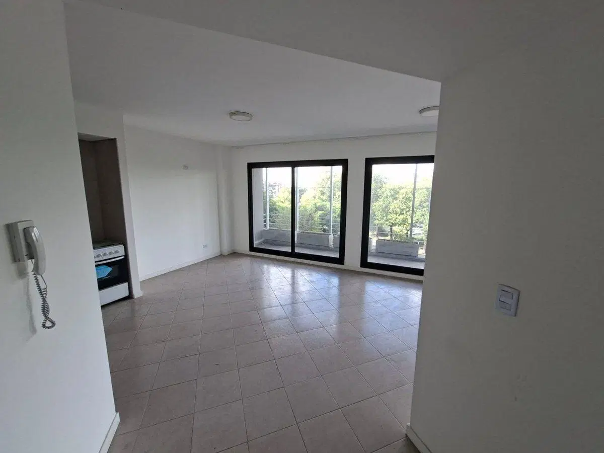 VENTA DEPTO  LUGANO 3 AMB A ESTRENAR BALCON FRENTE 2