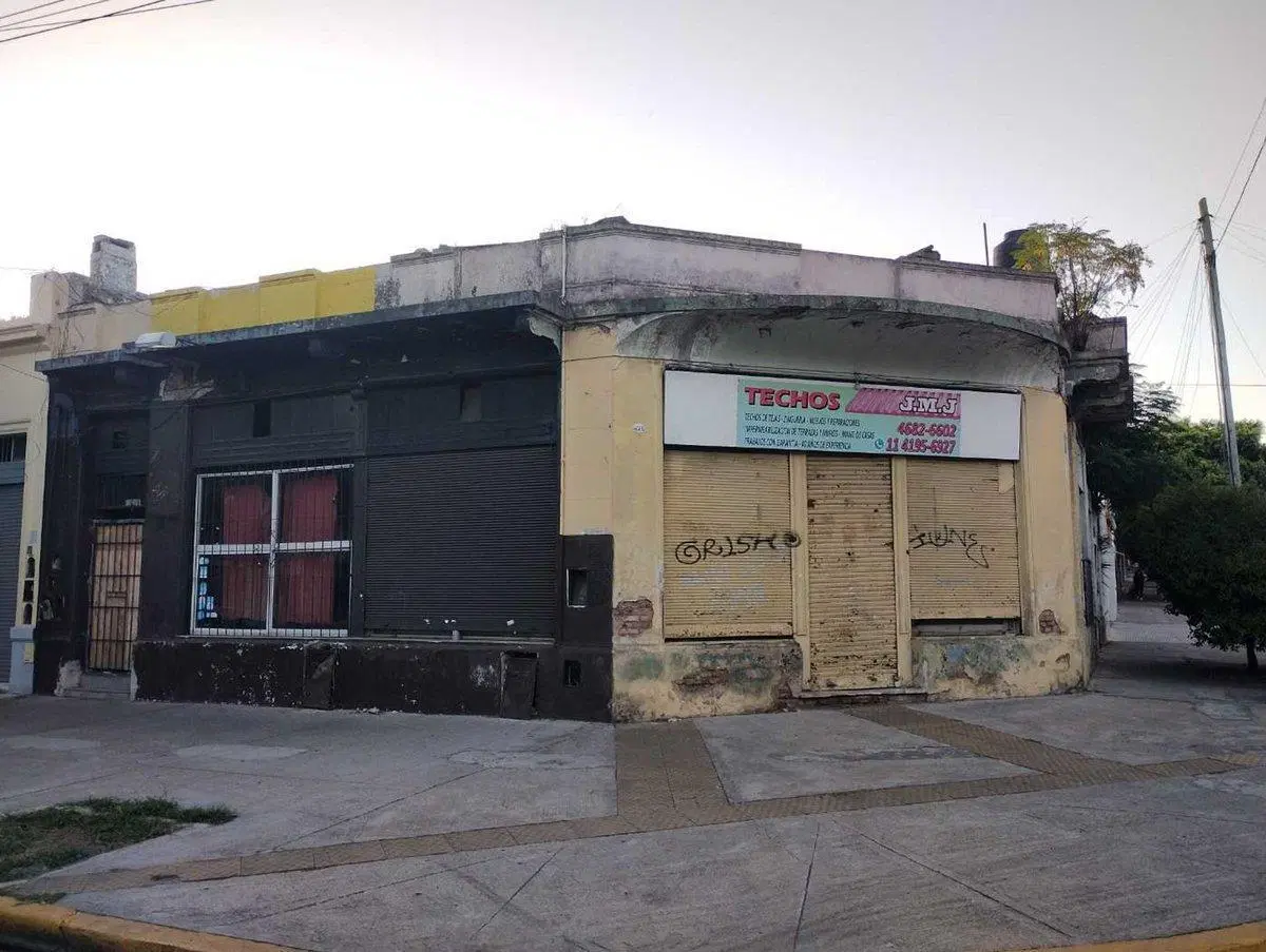 Venta de Lote en Parque Avellaneda 3