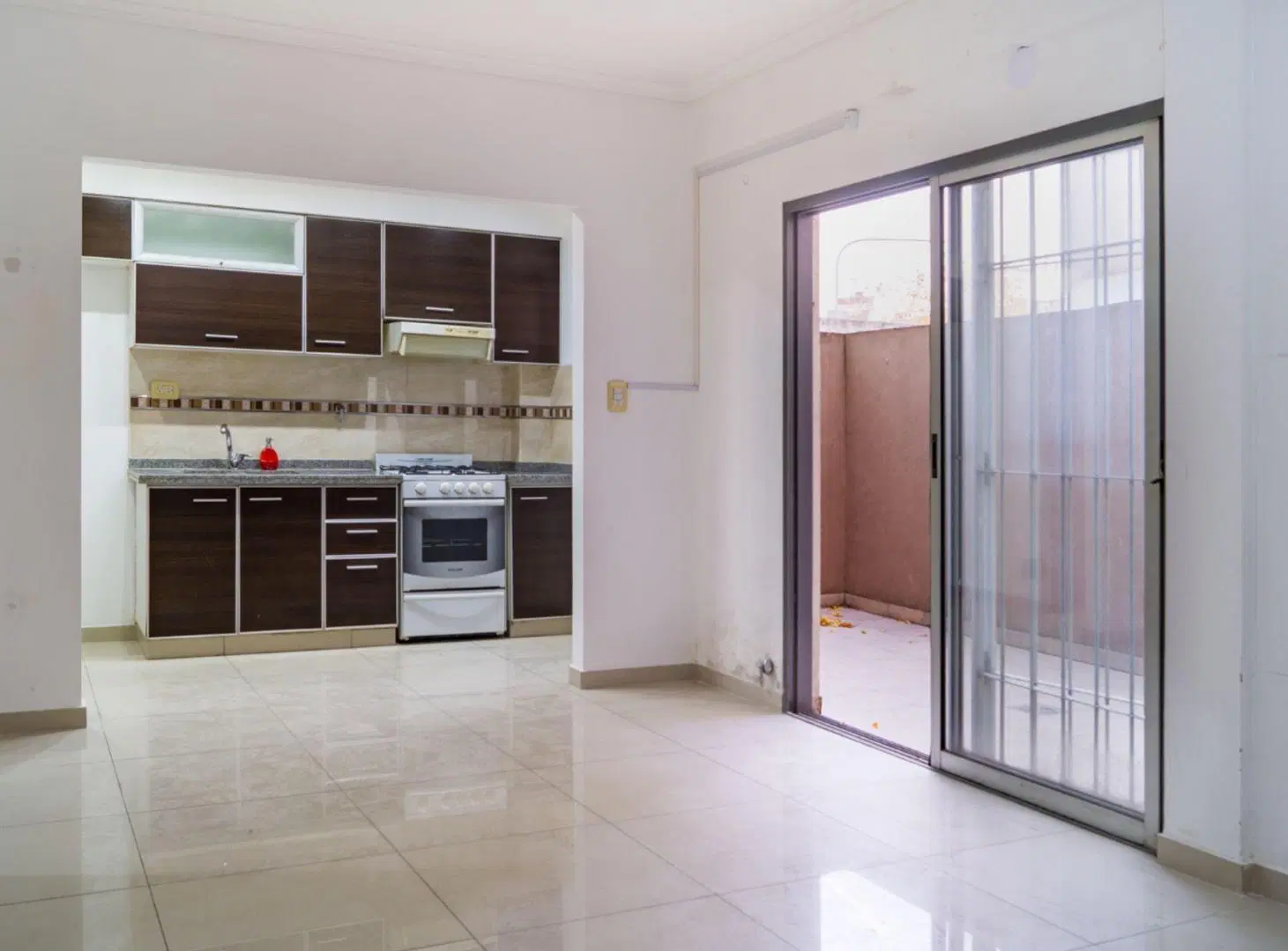 Departamento 2 amb 2 patios Apto Cred. Villa Luro 3