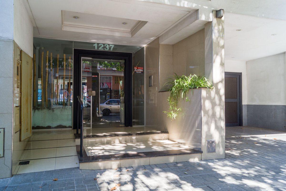 VENTA Dpto 3 Ambiente Balcón Cochera Apto Credito