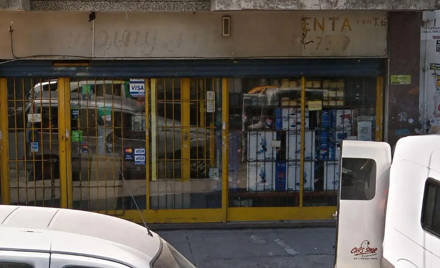 VENTA LOCAL COMERCIAL SOBRE AV. WARNES 5