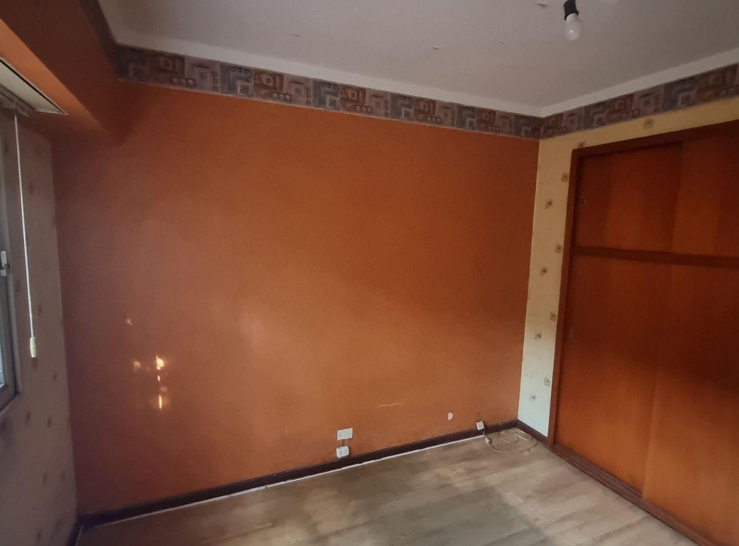 Foto de VENTA DEPARTAMENTO 3 AMB PATIO CIUDAD EVITA, imagen 4