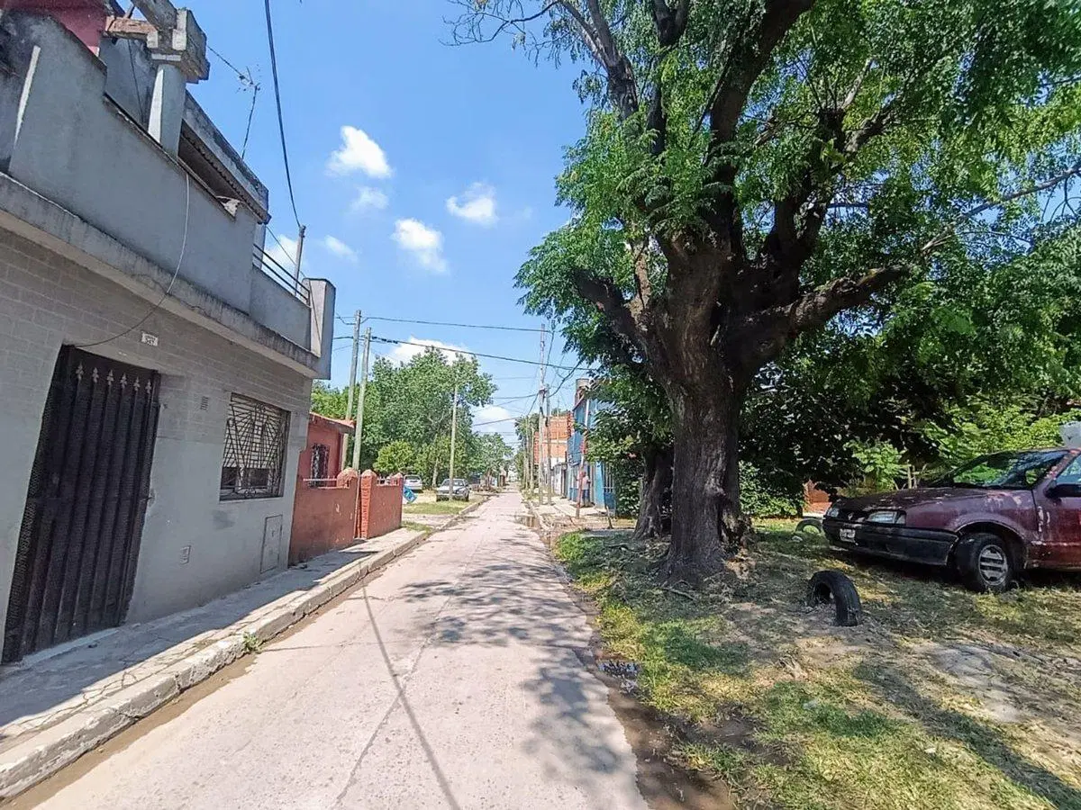 VENTA CASA 4 AMBIENTES V. CELINA CERCA MDO CENTRAL 2