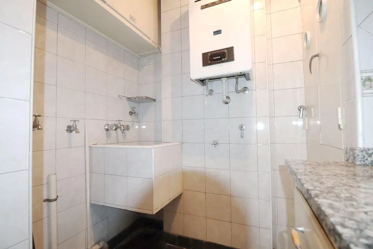 VENTA DEPARTAMENTO 4 amb. balcón Parque Chacabuco 3