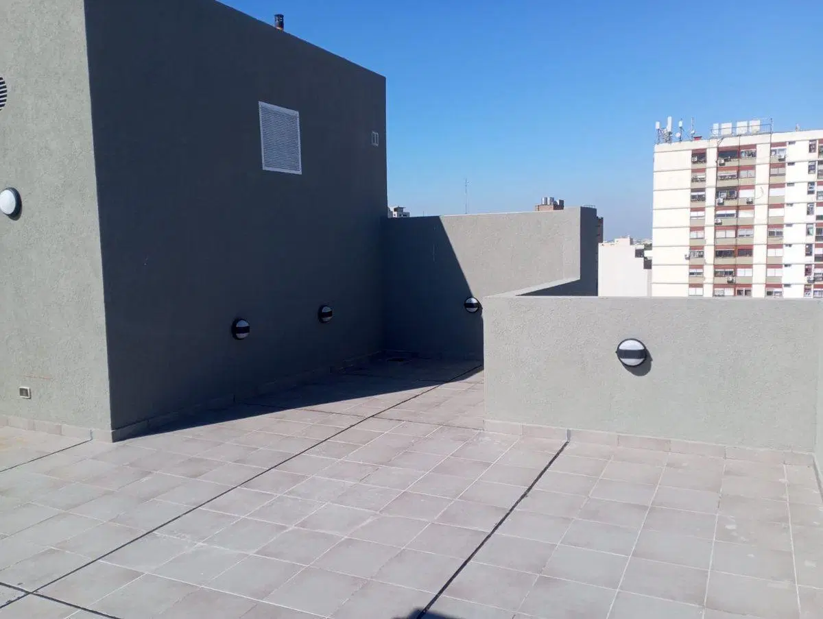 VENTA  MONOAMBIENTE  CON BALCON SAN CRISTOBAL 3