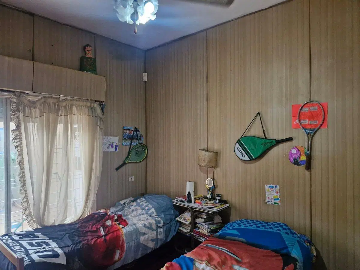 VENTA CASA TIPO CHALET, QUINCHO, PILETA Y GARAGE 5