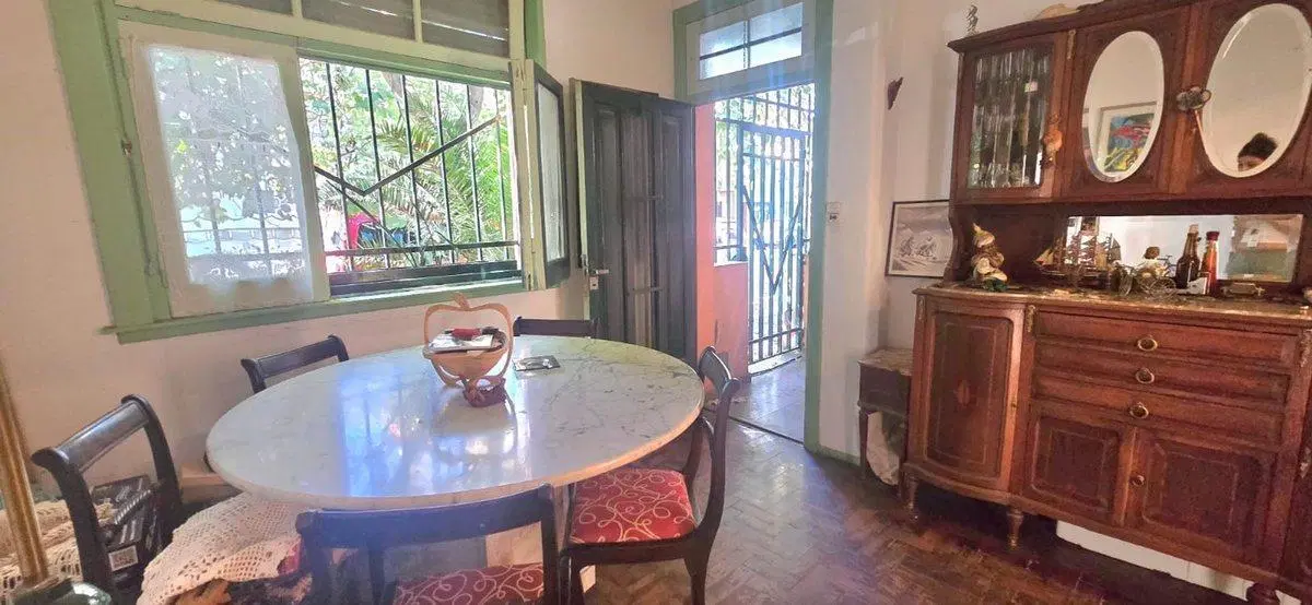 VENTA CASA LOTE  3 AMB  LUMINOSO GARAGE PATIO LAV 2