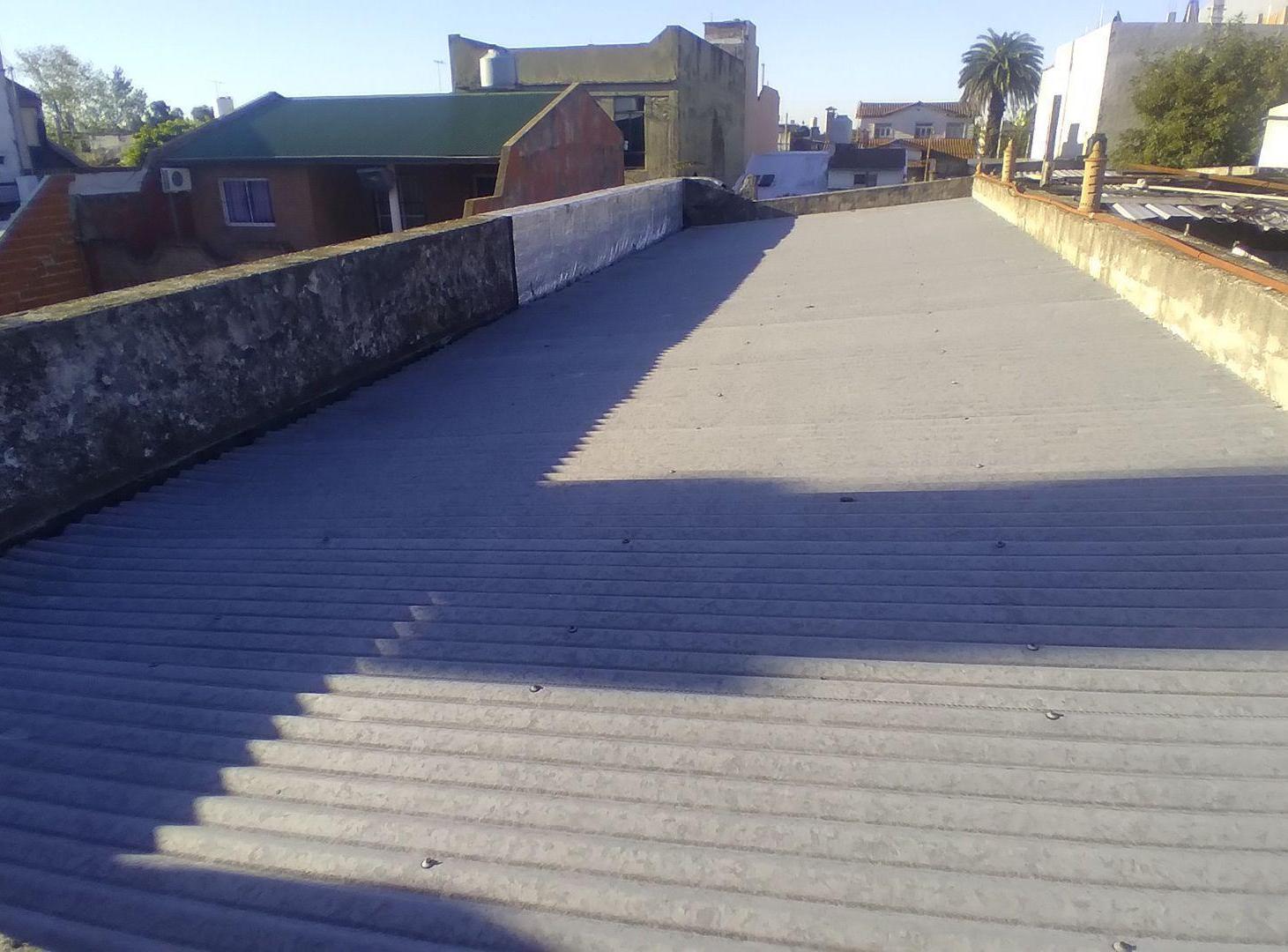 Lote con Casa 3 Amb Local al Frente Gran Potencial