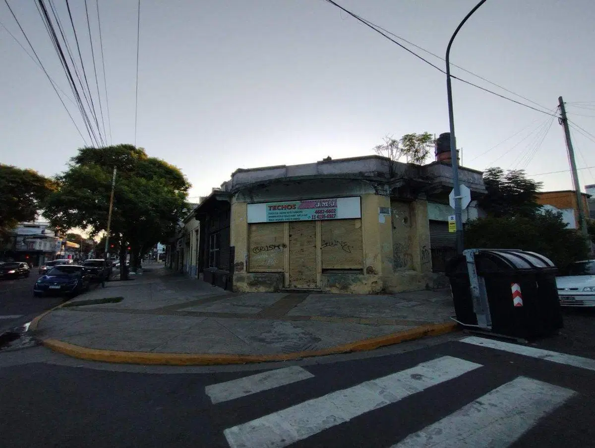 Venta de Lote en Parque Avellaneda 5