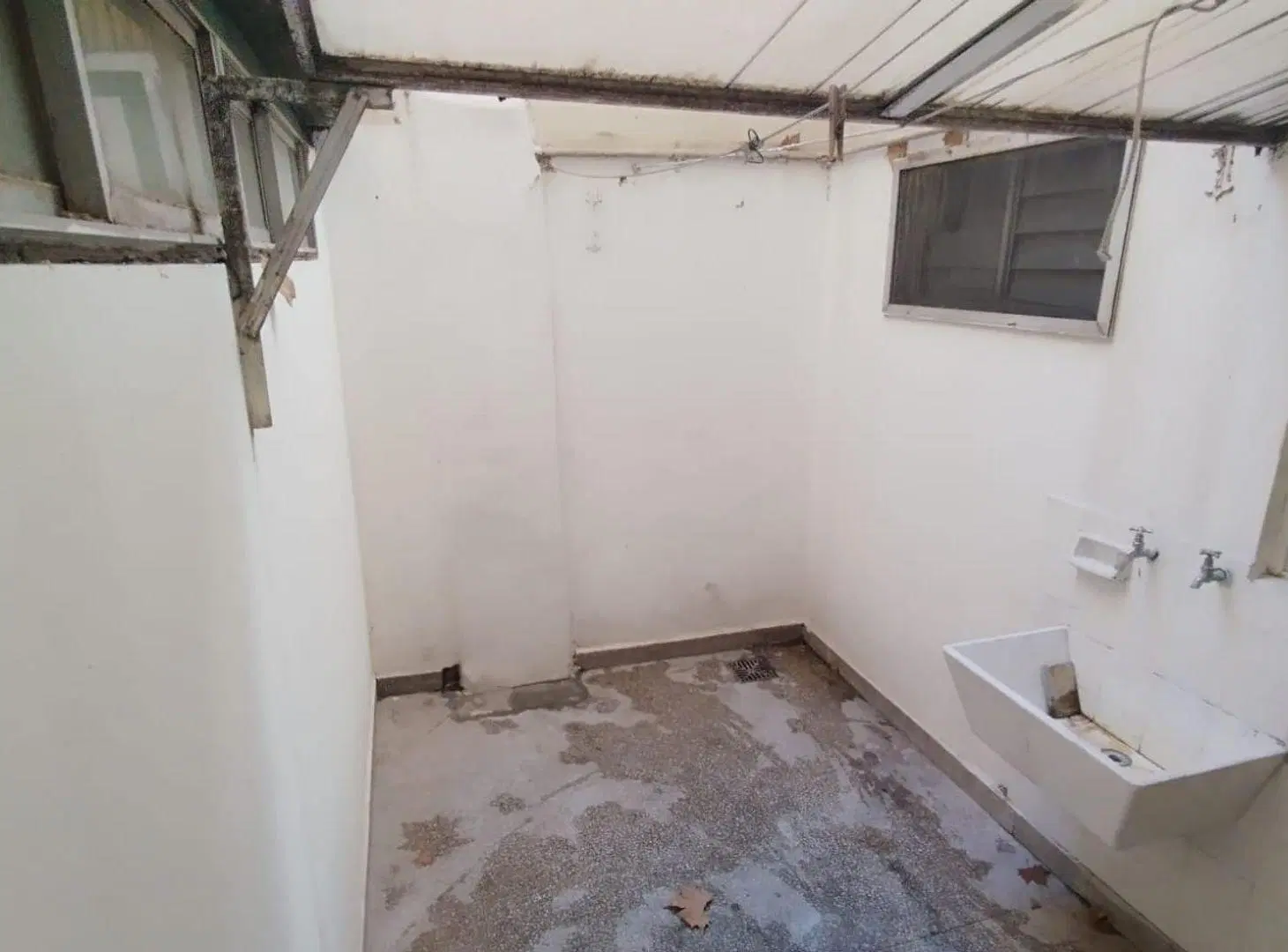 ALQUILER MONOAMB PATIO SIN EXPENSAS CABALLITO 5