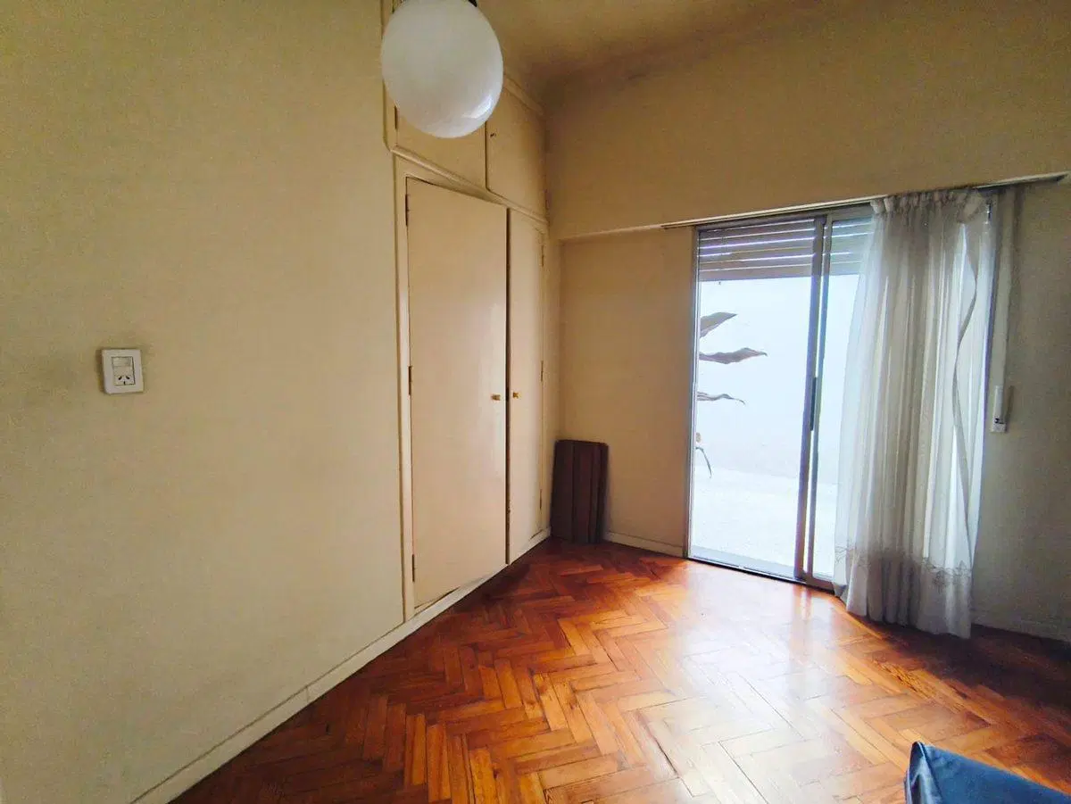 VENTA CASA 5 AMBIENTES. PARQUE AVELLANEDA 5