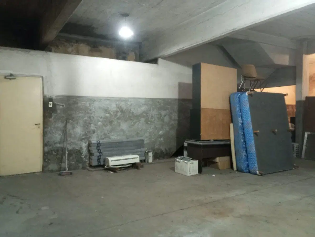 VENTA EN BLOCK 3 UF. LOCALES Y VIVIENDA  MATADEROS 5