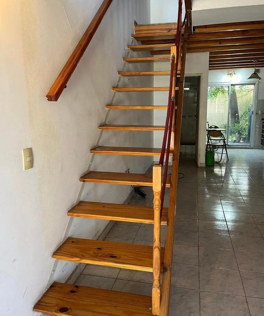 VENTA DUPLEX 3 AMBIENTES EN BARRIO PRIVADO MORENO 2
