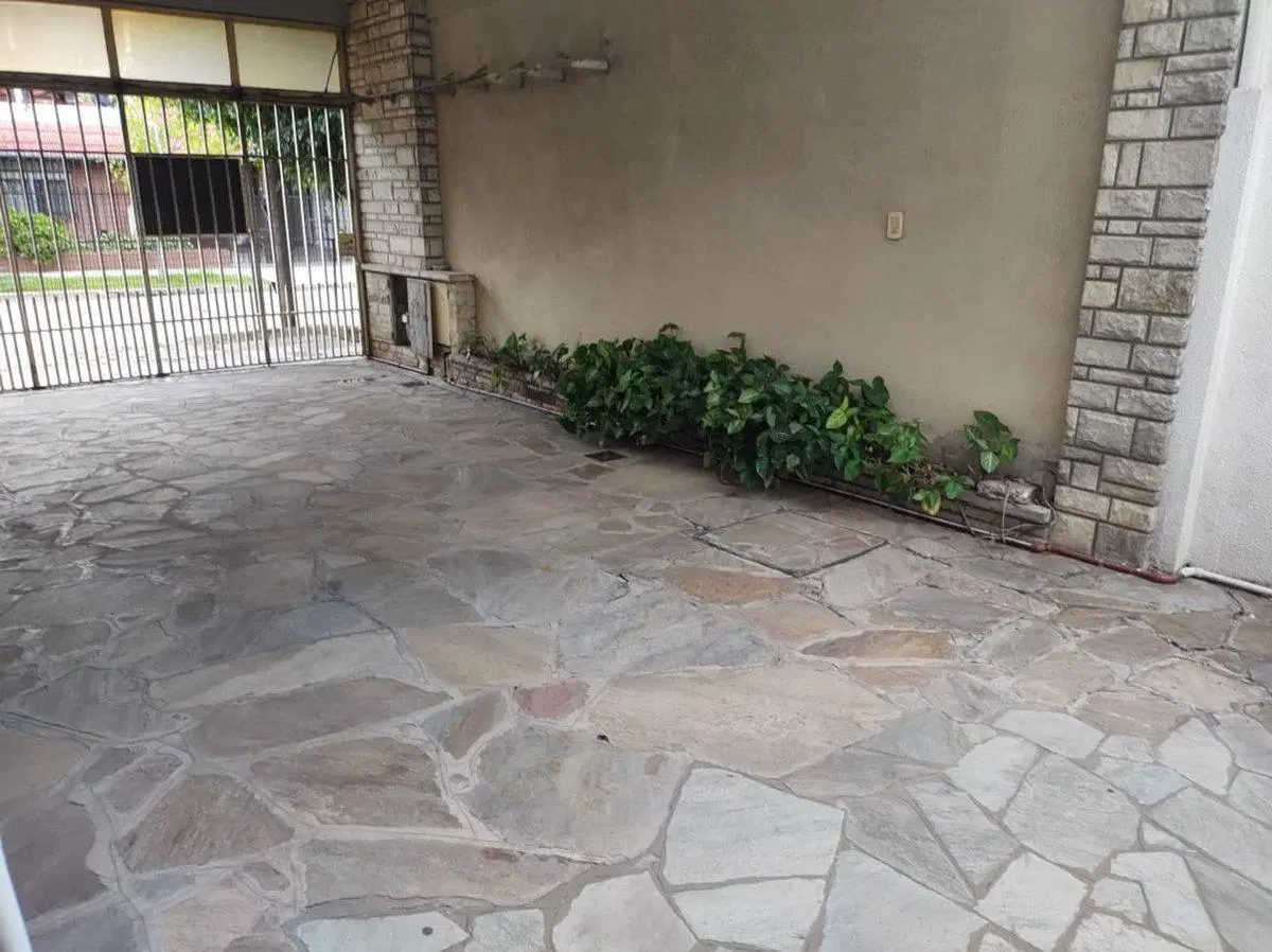 Venta PH 3 Amb cochera quincho fondo EL Palomar 3
