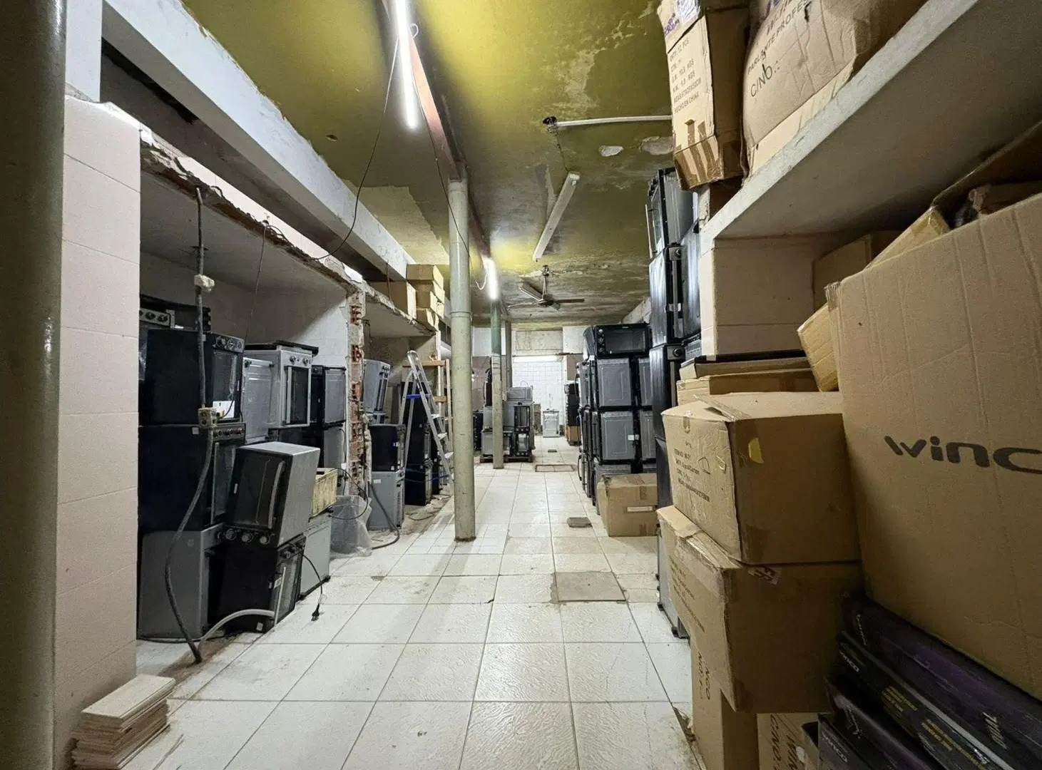 VENTA LOCAL DE 121,82M2 EN CIUDADELA 2