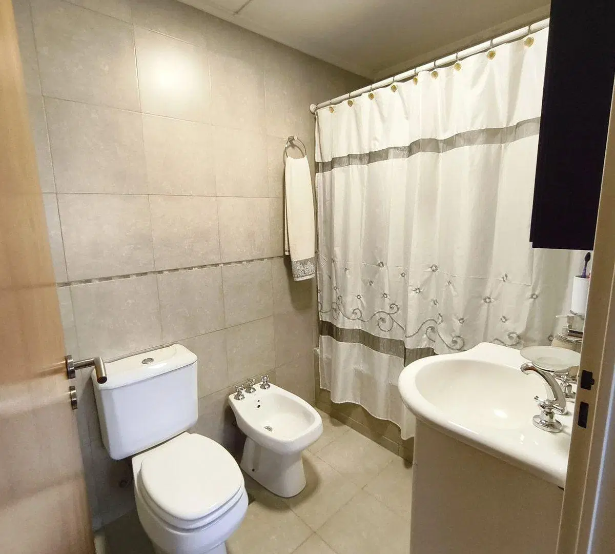 VENTA DEPARTAMENTO 2 AMBIENTES EN MONTE CASTRO 8
