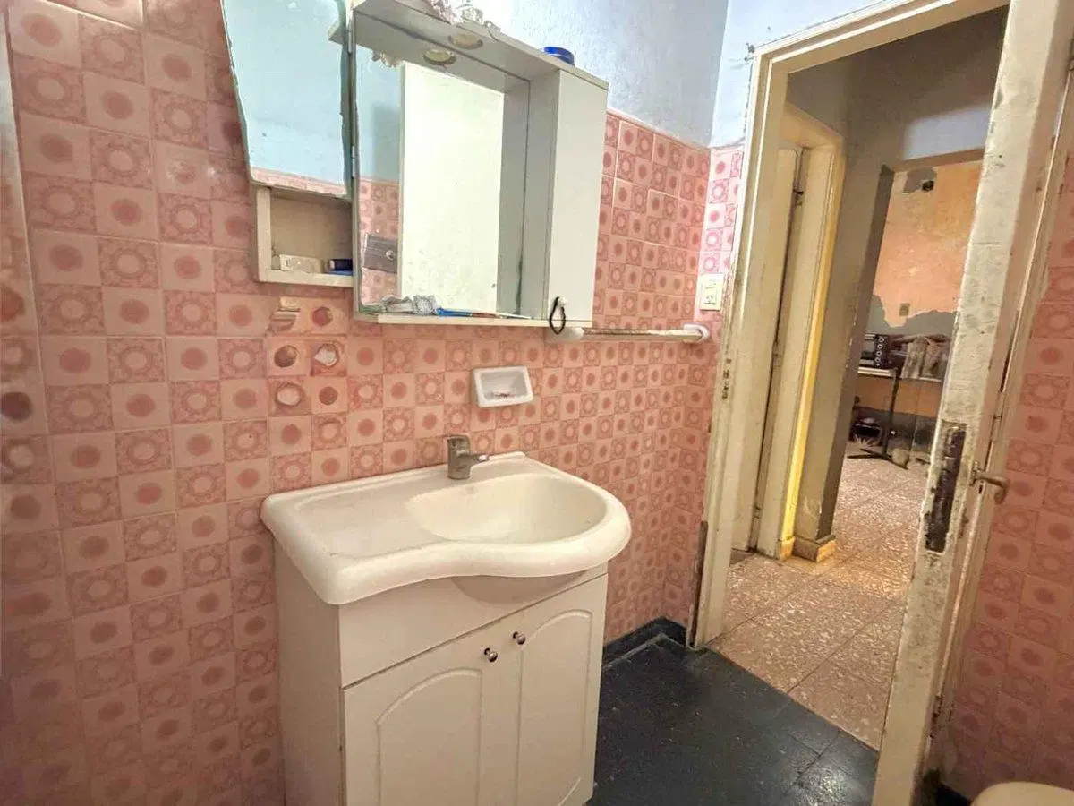 Venta casa lote propio a refaccionar Villa Lugano 2