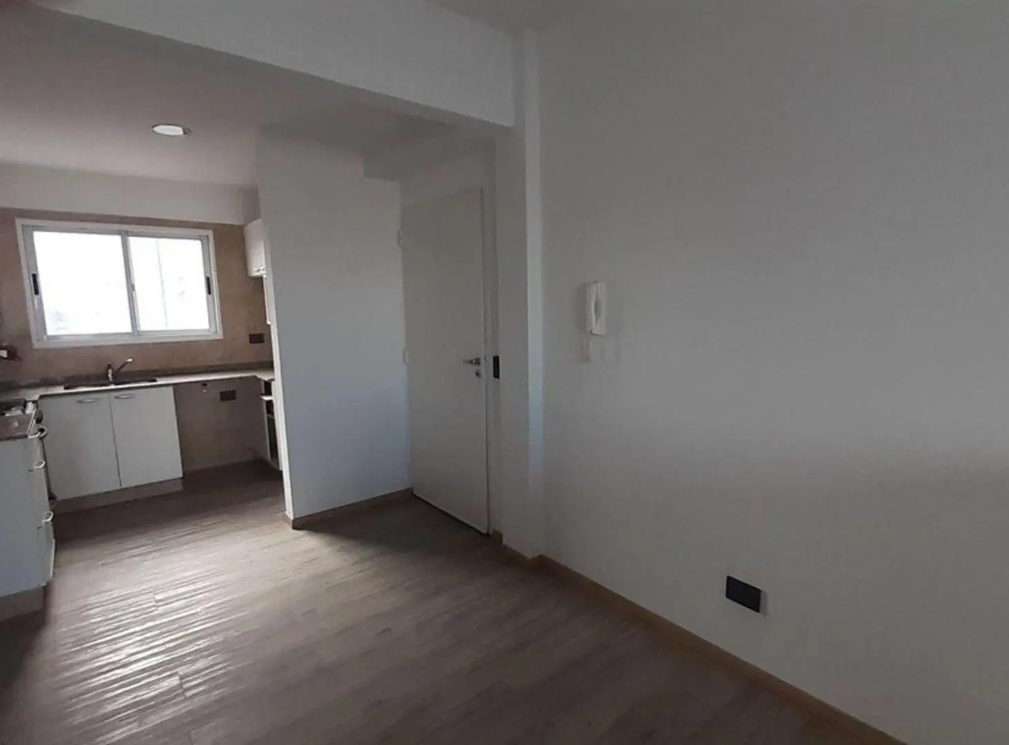 ALQUILER DEPARTAMENTO MONOAMBIENTE 3