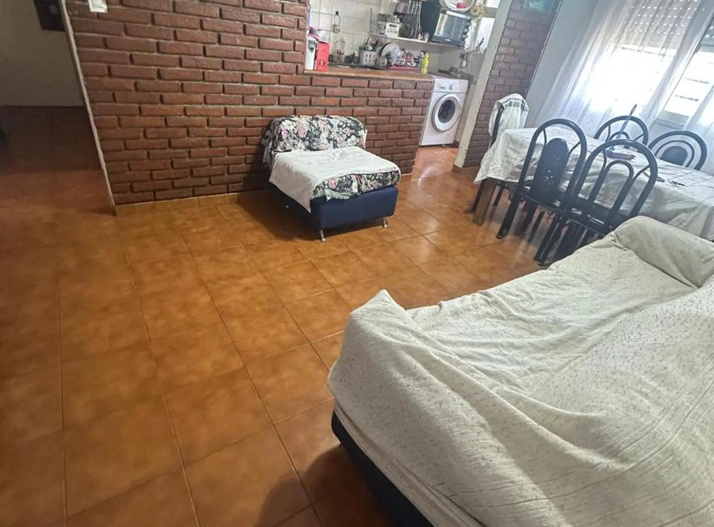 VENTA DEPARTAMENTO 4 AMBIENTES MUY LUMINOSO LUGANO 2